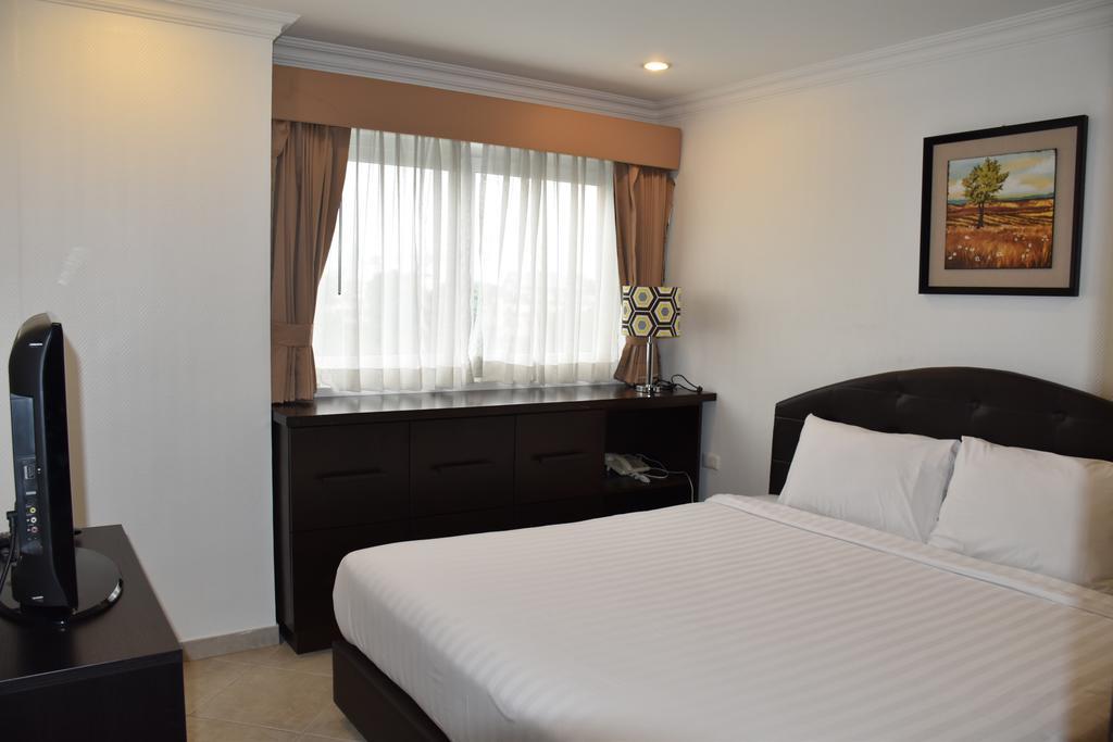 View Talay Residence 6 Wongamat Beach Pattaya Exterior foto